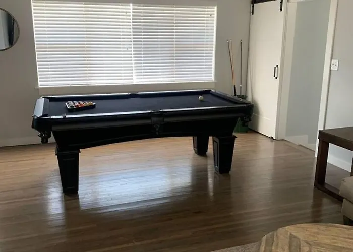 Pet Friendly 4br With Pool Table Near Expo Square And Route 66 * Tulsa