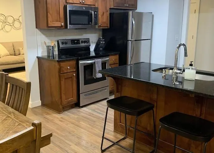 Pet Friendly 4br With Pool Table Near Expo Square And Route 66 *